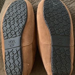 Ugh slippers